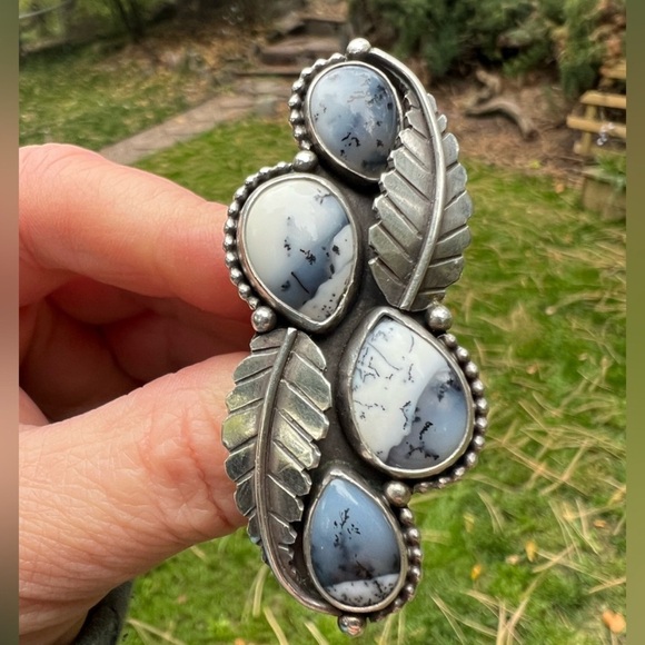 🎈Trade 🎈 - Picture 2 of 2